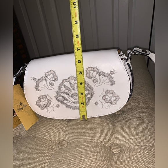 Patricia Nash Bag - Picture 10 of 12